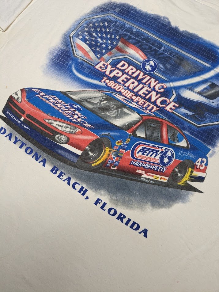 Petty Racing Daytona Nascar T-Shirt (XXL) - Maxi's Sports Vintage