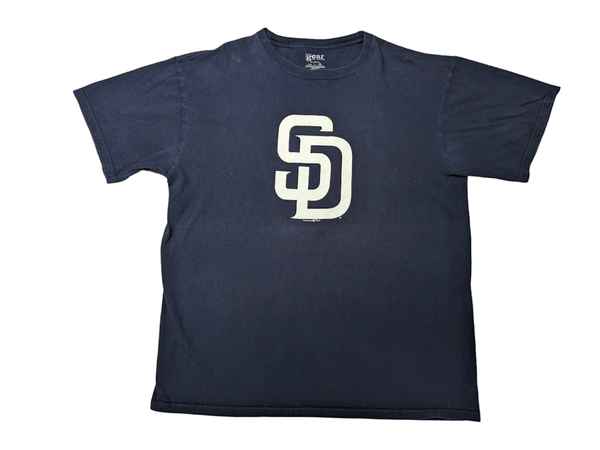 San Diego Padres T-Shirt (L) - Maxi's Sports Vintage